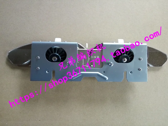 

FOR Brother spare parts knitting machine accessories KH860,868 brush holder