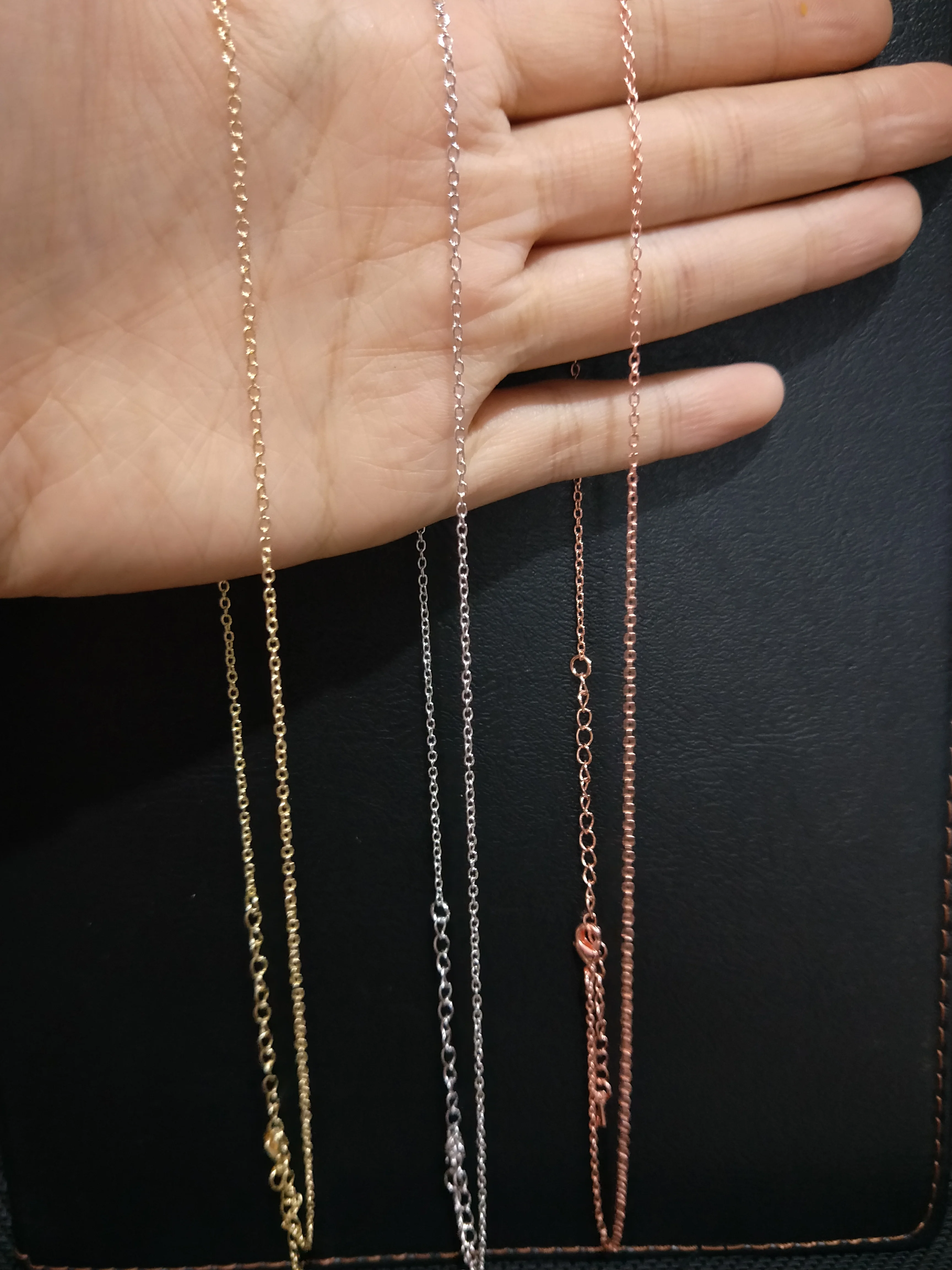 Emmaya Chain Necklace for Men Women 