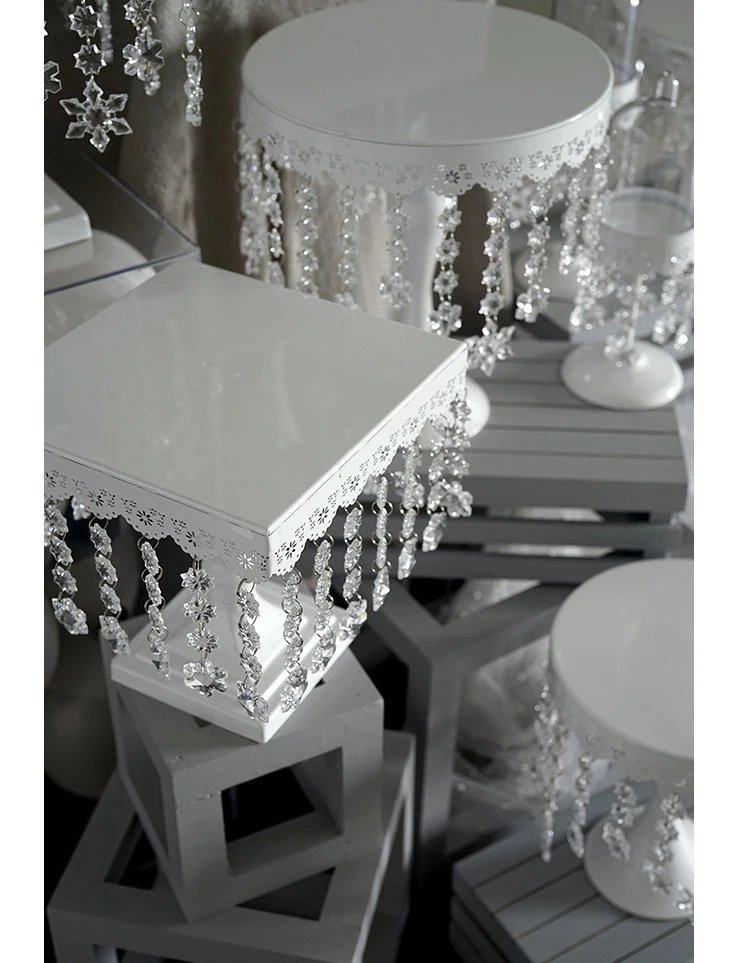 JAROWN Crystal Pendant Iron Cake Stand Wedding Props Acrylic Decoration European Cake Plate Home Birthday Party Candy Dish Tray (9)