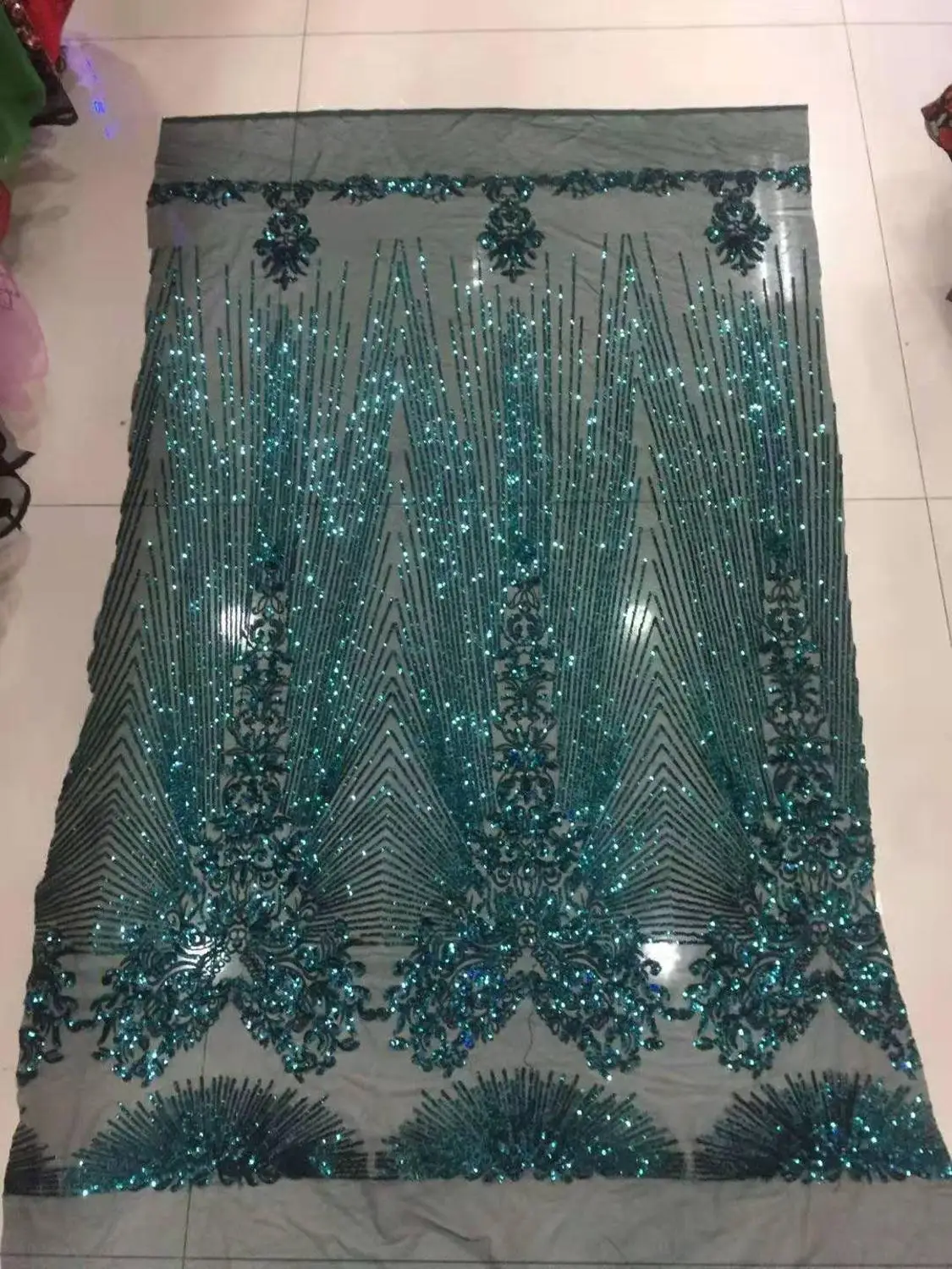 Jl02# сток зеленый цвет блесток вышивка чистая Тюлевая сетчатая кружевная ткань для распиловки свадебного платья