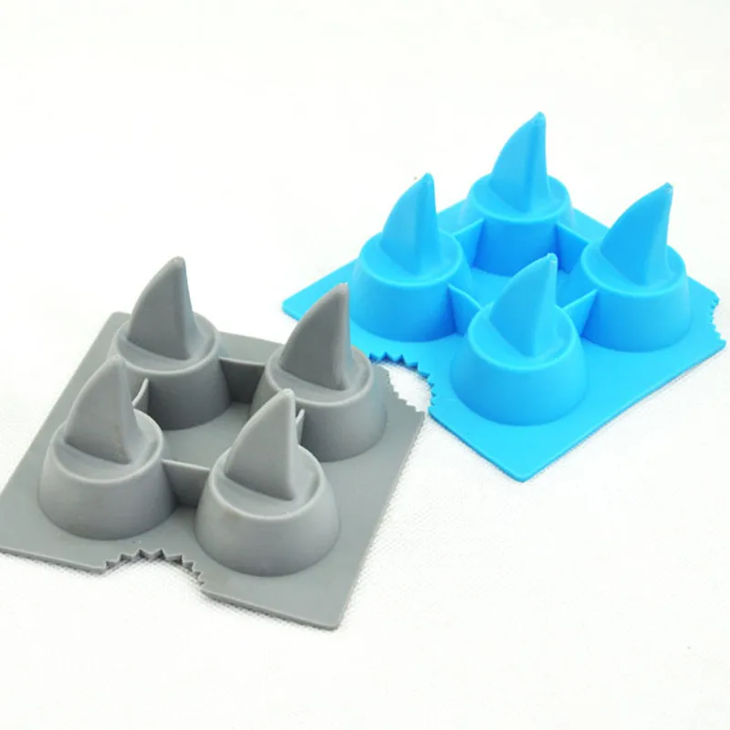 https://ae01.alicdn.com/kf/Hf3f3761c168f472d89e5e165cc9d5bfaJ/Drink-Ice-Tray-Cool-Shark-Fin-Shape-Ice-Cube-Freeze-Mold-Ice-Maker-Mould-13-2.jpg
