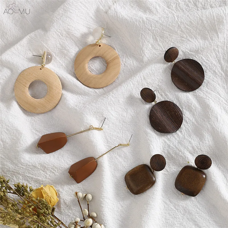 

AOMU Retro Simple Metal Geometric Round Circle Irregular Stripes Matte Resin Enamel Hollow Dorp Earrings for Women Gift Jewelry