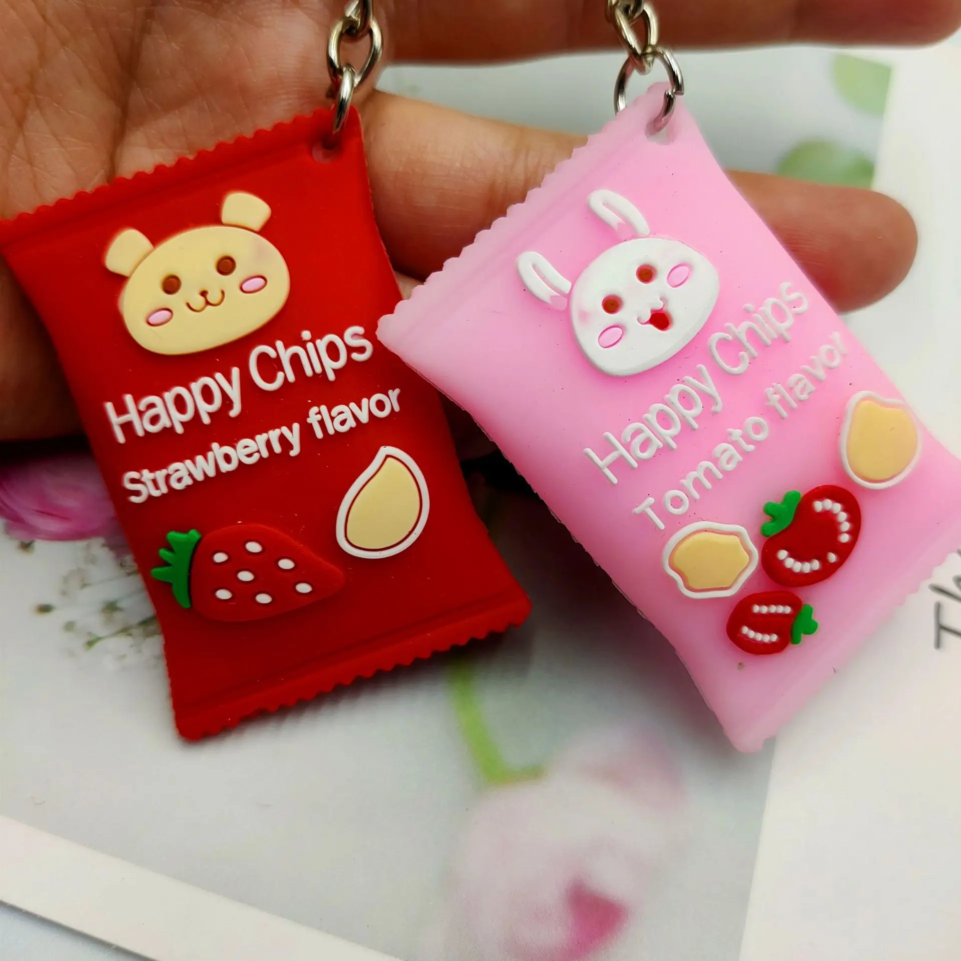 

Creative Imitation Cute Cartoon PVC Soft Gue Key Chain Schoolbag Decoration Pendant Keychains Candy Shape Couple Gift Hot Sale