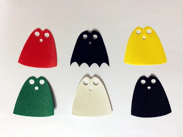 30pcs figures building blocks parts different color Cape DIY action baby toys 1