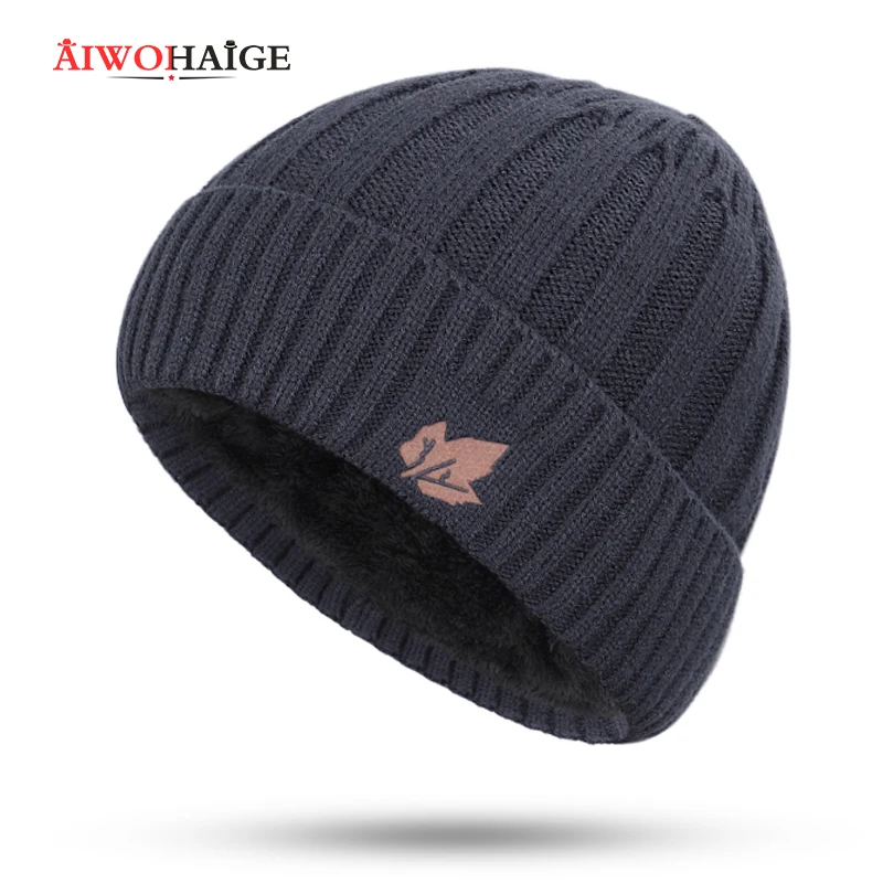 

2019 The New Multi-piece hat winter man caps warm Thicken Hedging Cap knit beanie 2 Pieces Set plush wholesale unisex vintage
