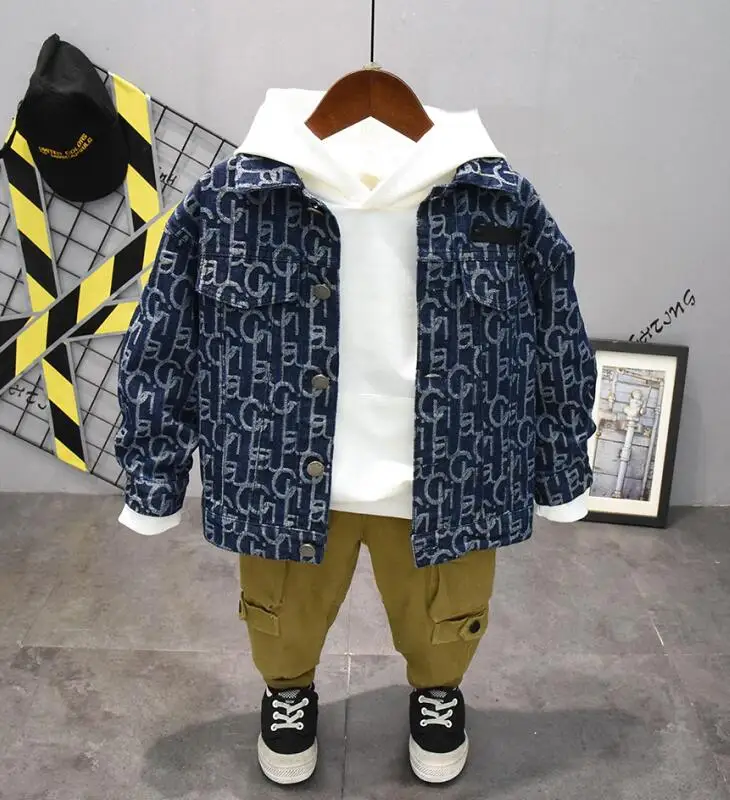 Джинсовая куртка для мальчиков 2-7 лет с капюшоном и штанами |