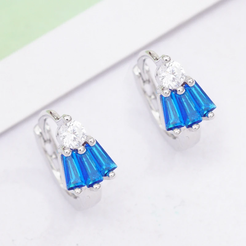 

Multicolor Zircon Elegant Hoop Earrings For Women and Girl Oorbellen Simple luxury jewelry Rhinestones Statement Circle Earrings