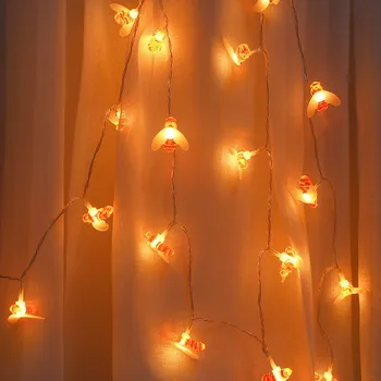 

2.35m LED Curtain Light String USB Bee Lights String House Party Decor Striking 20 LED Beads Bee Decoration Light for Christmas