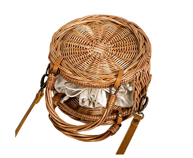 Sac à main en rotin élégant