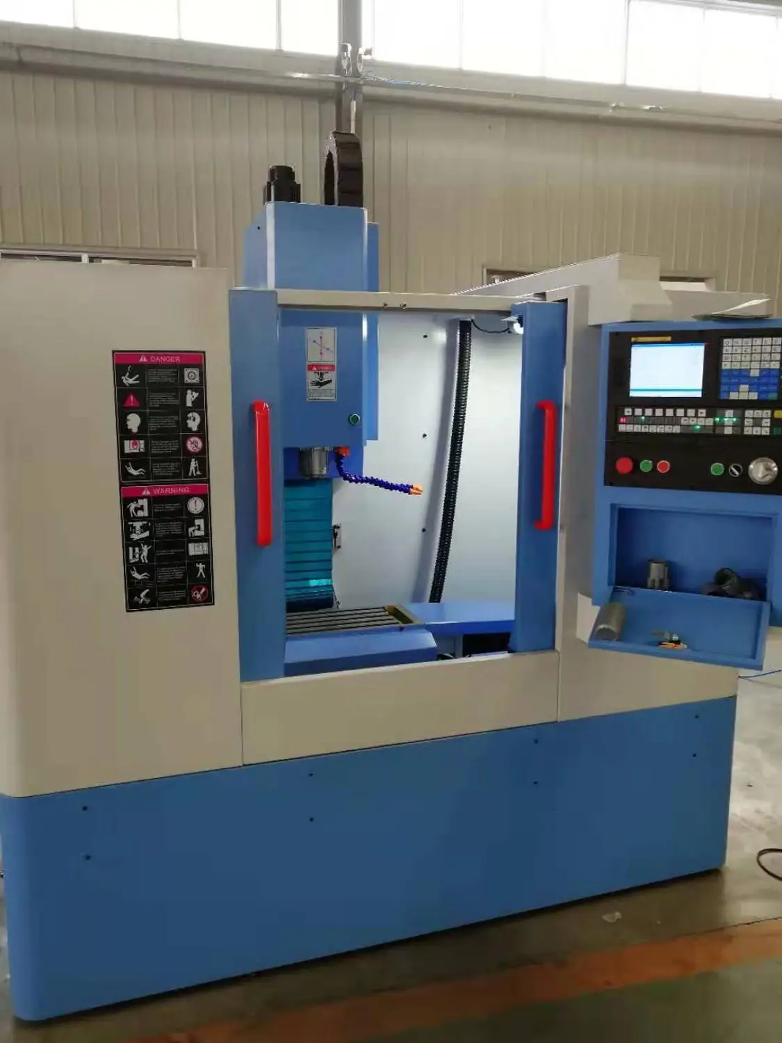 ZX7124FT CNC milling machine with 10T ATC | Инструменты