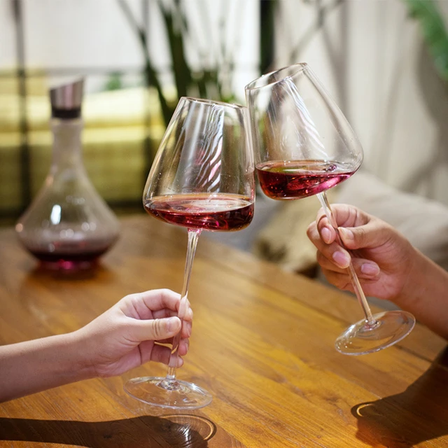 Crystal Red Wine Glasses - Wine Glasses Set of 4,Hand Blown Italian Wine  Glasses - Bordeaux Long Stem Wine Glasses Set - Gift-Box for Wedding