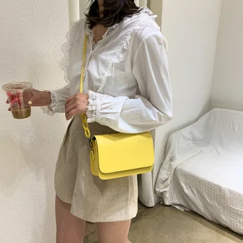 

2020 Summer New Women's Mini Shoulder Bag Messenger Bag Chain Small Square Bag Korean Version of The Solid Color Messenger Bag