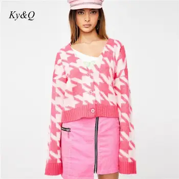 

Runway Design 2020 Winter Women Pink Houndstooth Knitted Cardigan V-neck Sweet Fashion Single Breasted Loose Short Knit Sweater