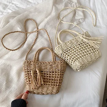 

Women Crossbody Shoulder Bag Woven Straw Summer Ladies Messenger Handbag Retro Women Rattan Shoulder Purse