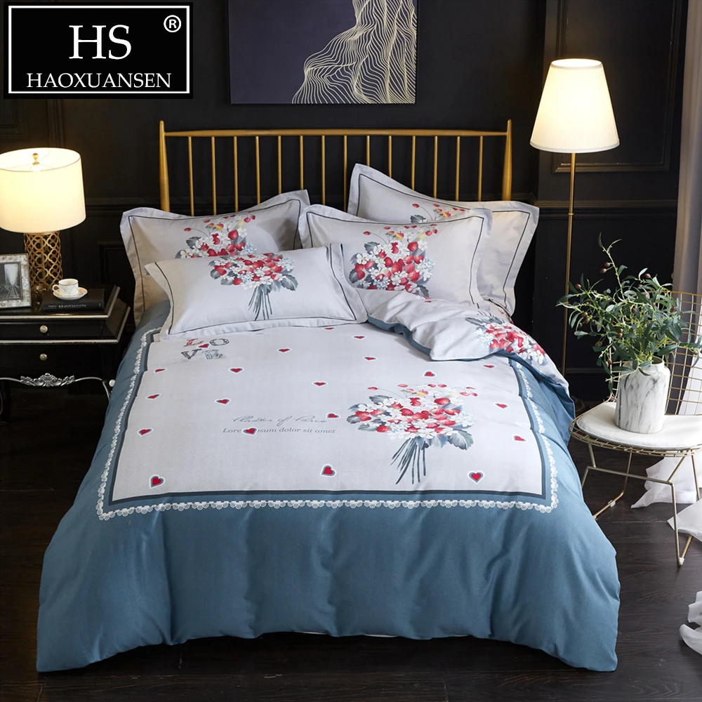 

Love motif Sanding Cotton Bedding set 4 Pieces Thick Soft Duvet Cover with Strawberry Flowers Print Queen King Size for Winter