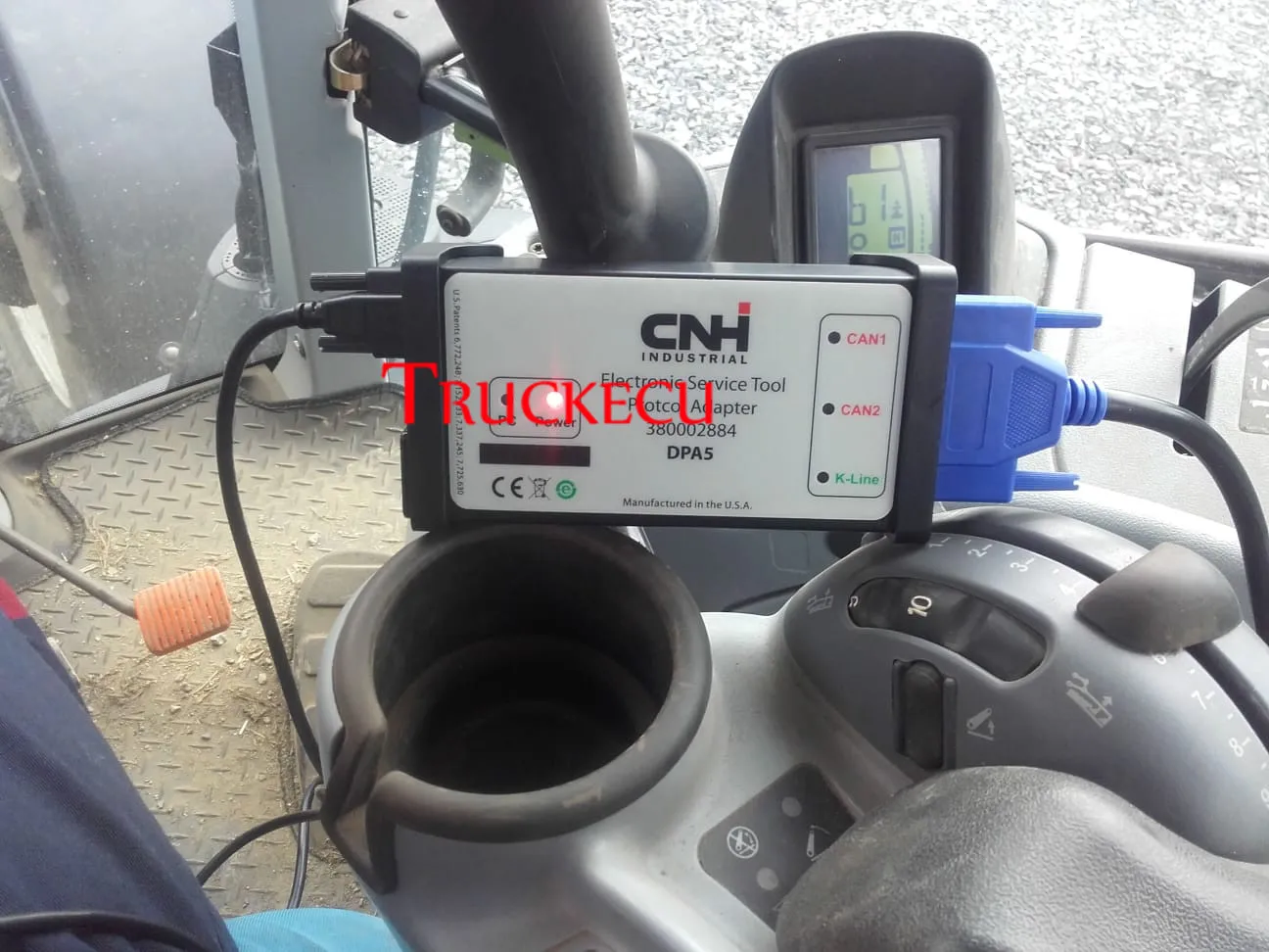 Диагностический набор V9.3 CNH Est новый голландский и кейс автоматический