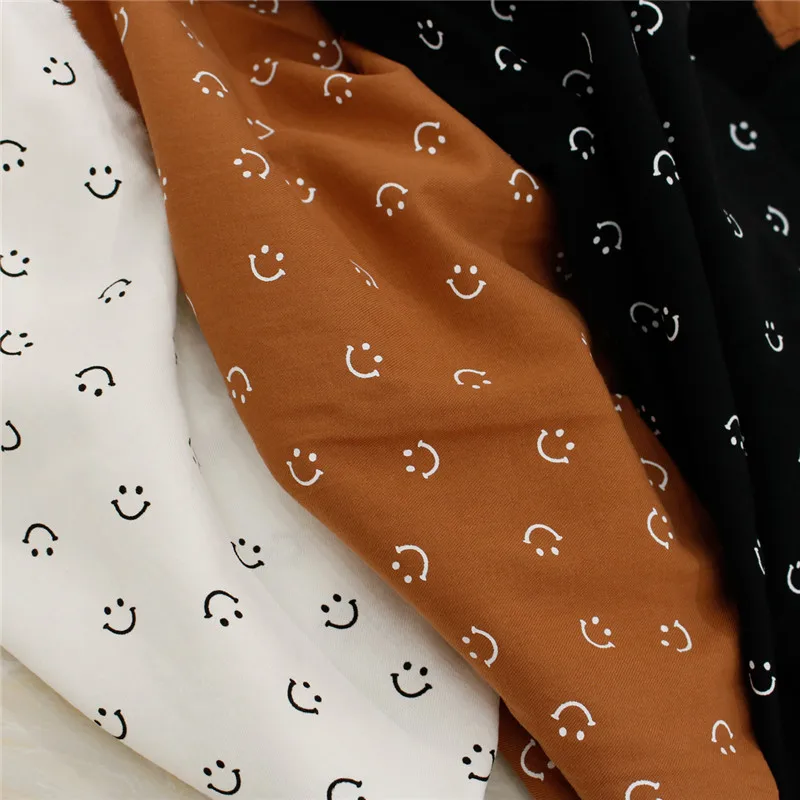 

Хлопчатобумажная ткань с принтом «Улыбка», 1 ярд