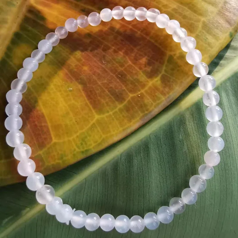 white agate 11