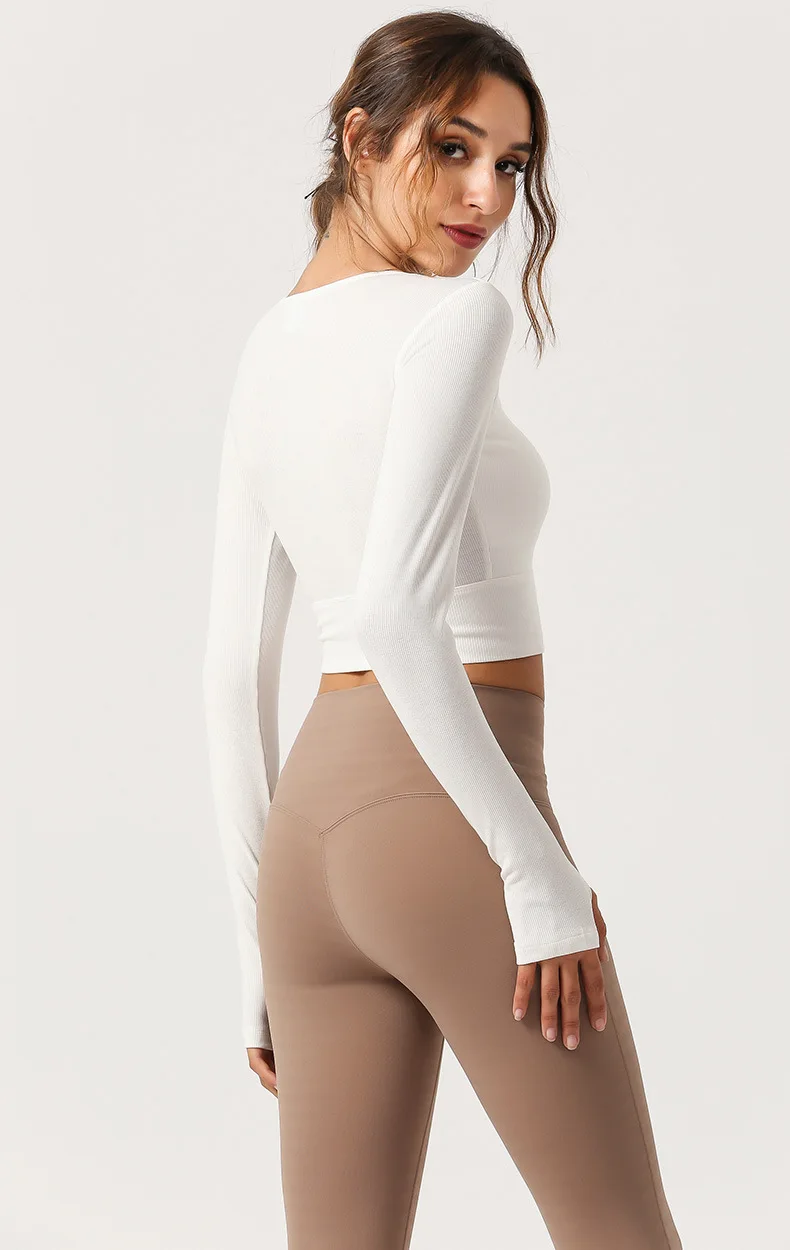 13057426277_2127120443