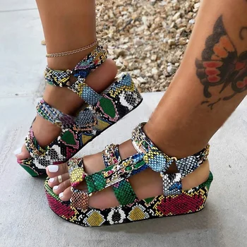 

Summer Ladies Outdoor Soft Sandals Woman Slip On Buckle Strap Sandals Ladies Snakeskin Casual Beach Slippers Fashion Shoes
