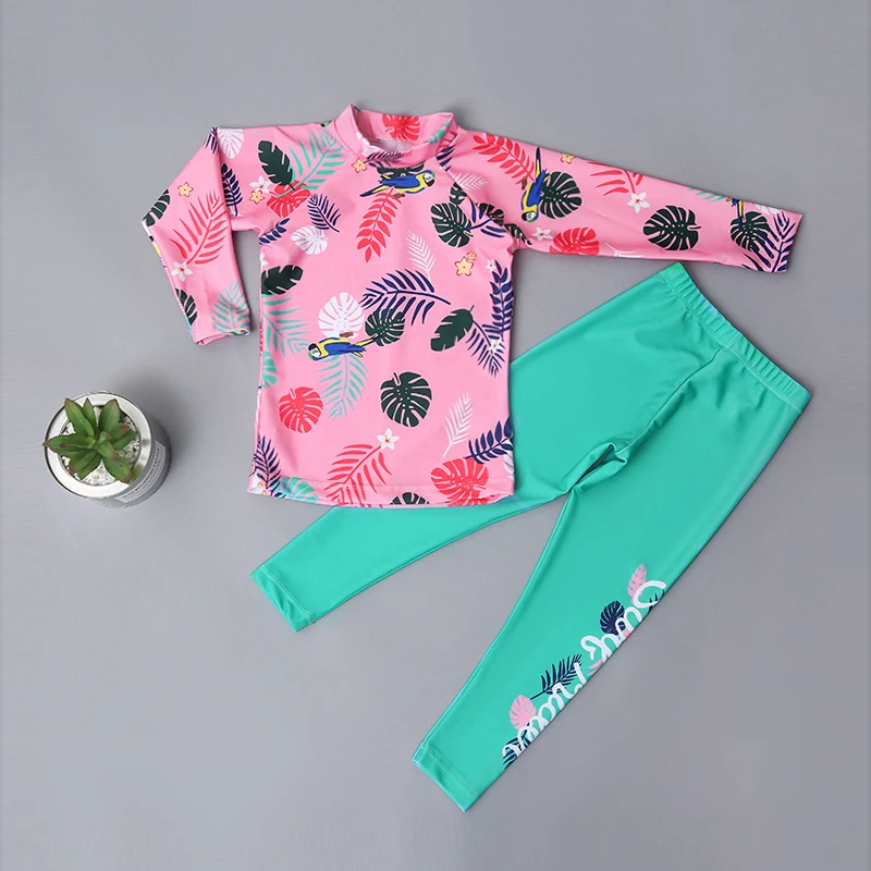 Kids' two piece swimsuit 2-8y boys' sun protection girls surf suit with long sleeve children's swimsuit baby hot spring suit