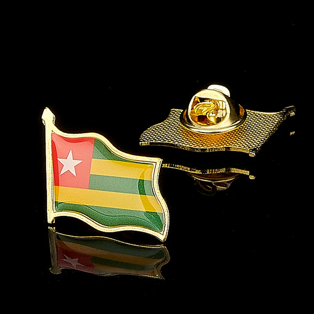 

The Republic of Togo Africa Country Epoxy National Flag Gold Plated Lapel Pin Badge Brooch