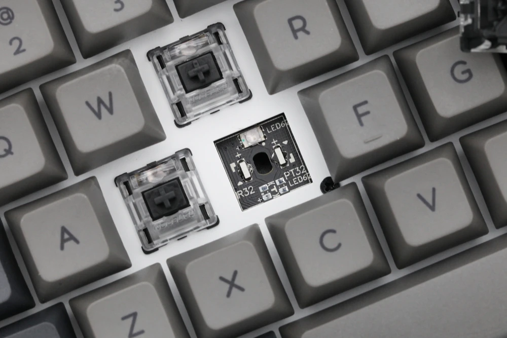 sk64 60% custom mechanical keyboard rgb optical switch leds hot 