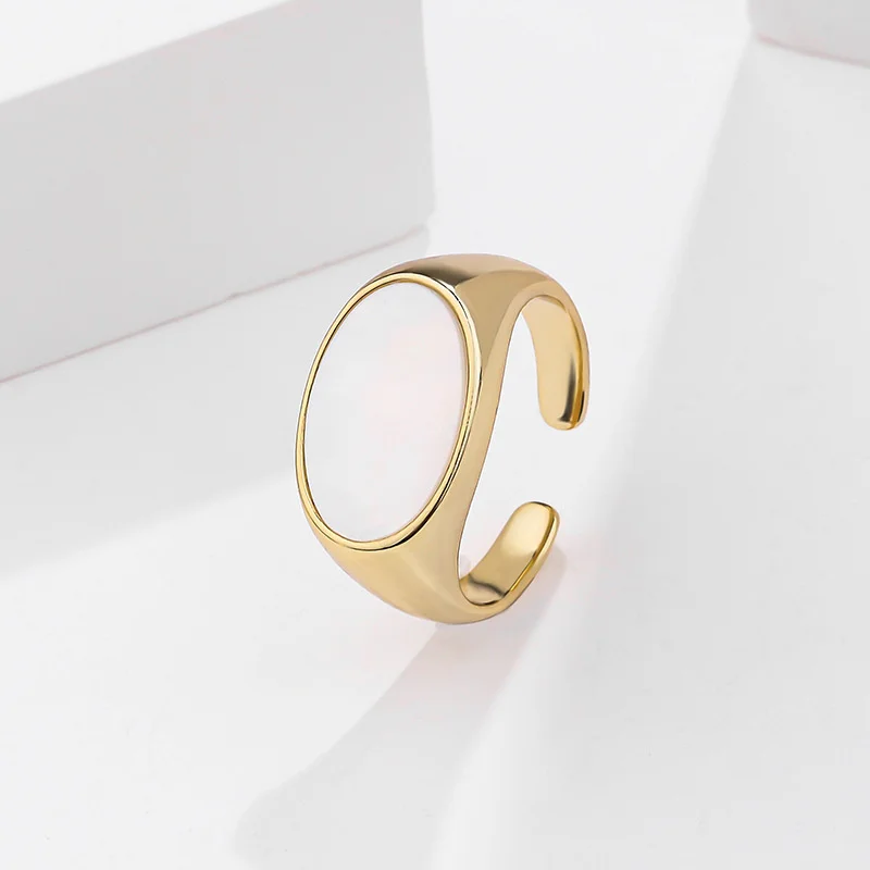 

Женское кольцо в стиле ретро из серебра 925 пробы