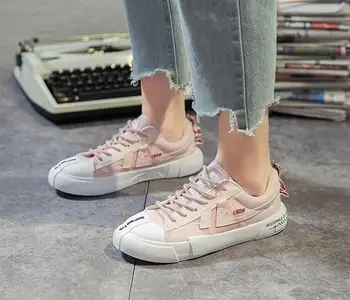 

New casual Men Shoes Sneakers Vulcanized summer Men's Fashion Casual Lace-Up Canvas Sport Graffiti board Shoes