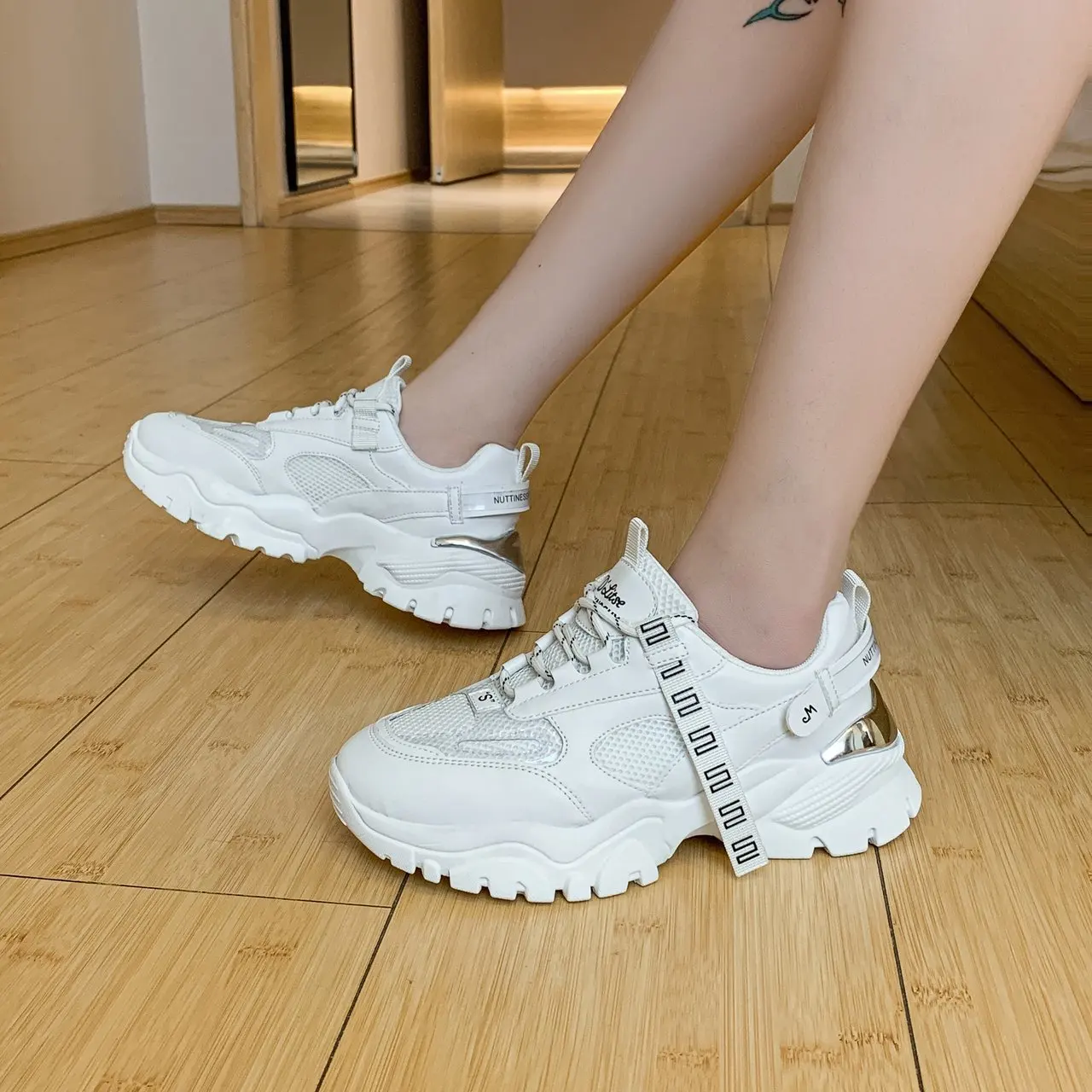 Women Winter Sneakers Popular Casual Vulcanized Shoes for Ladies Fashion Comfortable Breathable Lightweight Platform Sneakers