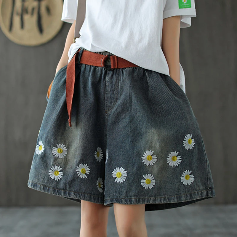 Женские джинсовые шорты летние хлопковые с вышивкой винтажные повседневные