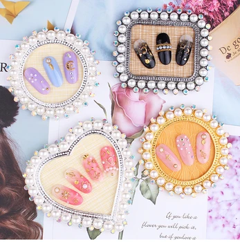 

1PC Alloy Pearl False Nail Art Plate Tips Retro Round/Heart/Square Practice Display Showing Stand Board Palette ForManicure Tool