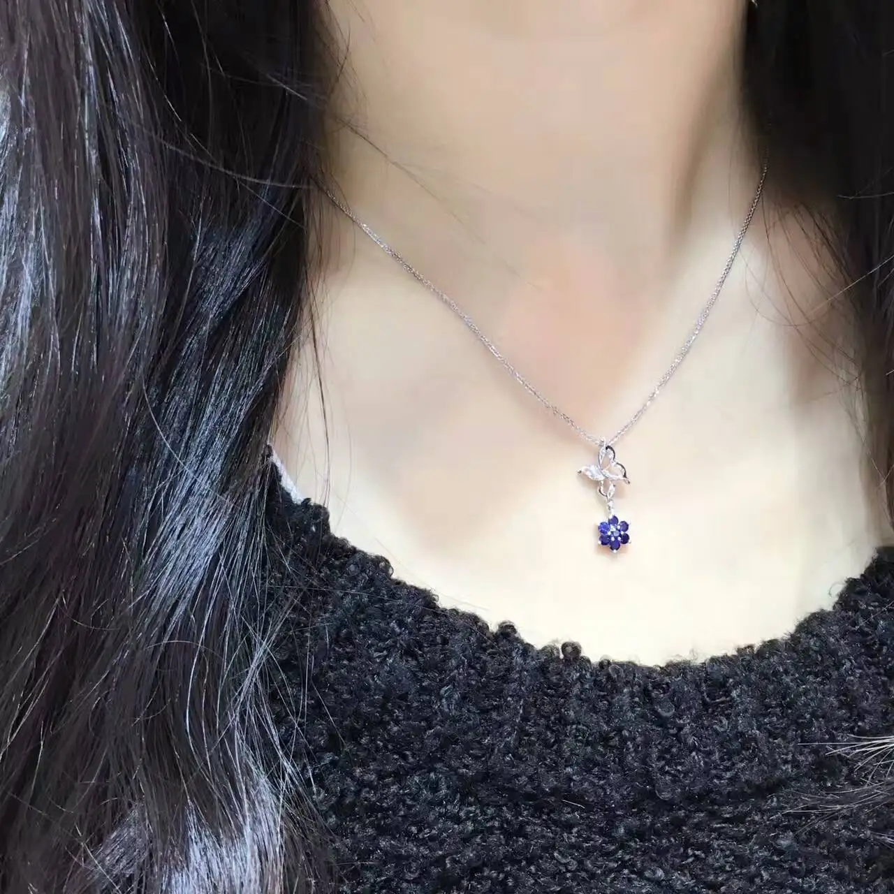 18K White Gold 0.620ct Natural Sapphire Pendant Necklace sapphire-jewelry