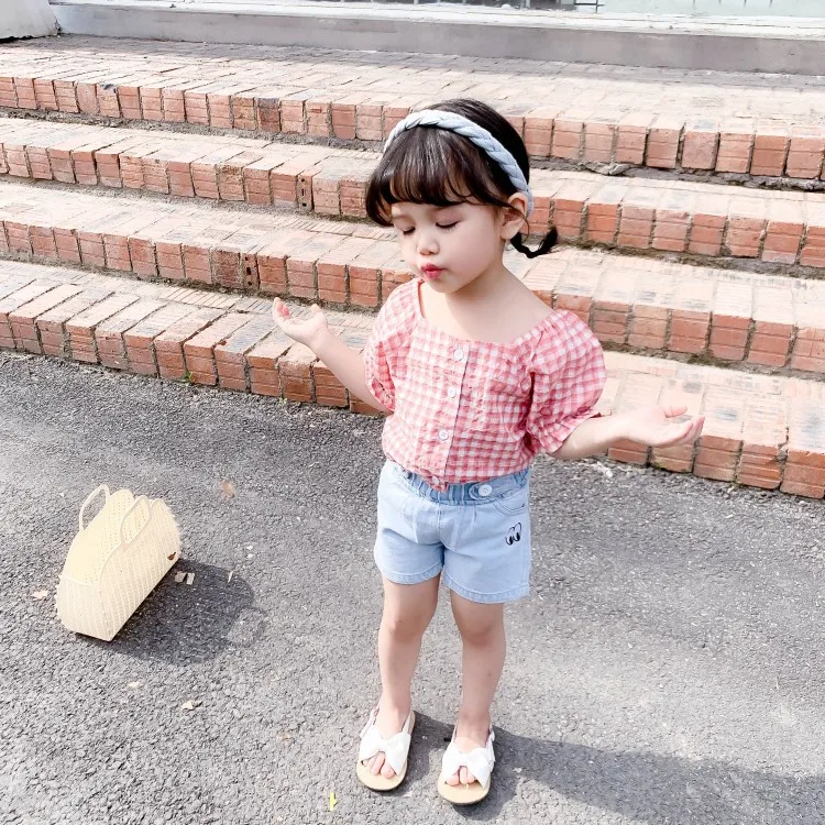 Клетчатая рубашка с квадратным воротником в стиле ретро для девочек топы года, Новая Стильная летняя одежда детская одежда в Корейском стиле