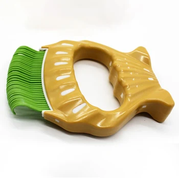 

Pet Cat Grooming Supplies Soft Rubber Comb for Cats with Long Short Hari Removing the Hair Knots