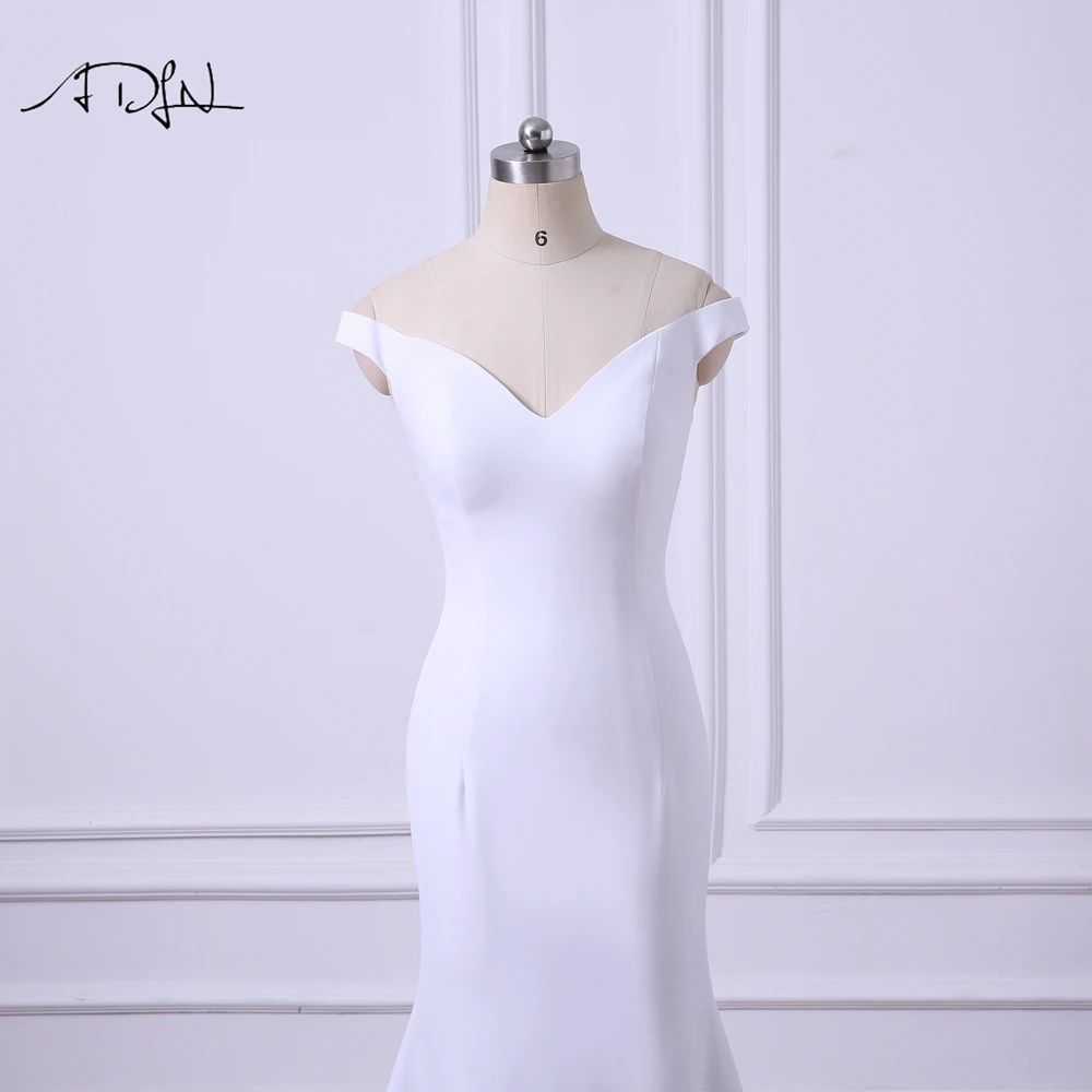 HTB1MOfIa8USMeJjy1zdq6yR3FXaL