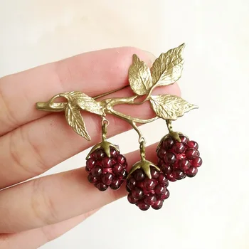 

2020 Time-limited Rushed Tin Alloy Enamel Pin Raspberry Brooch Brooches Accessories Fruit American Designer Scarf Pin Buckle