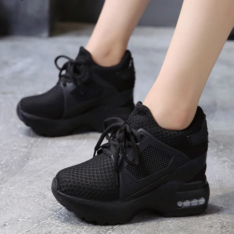 Women's Flat Heel Slope Heel Casual Shoes Breathable Mesh High Heels 2023 New Autumn Shoes Height Increase Women's Outdoor Shoes