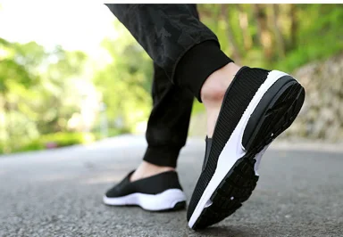 

2020 shoes summer men's design