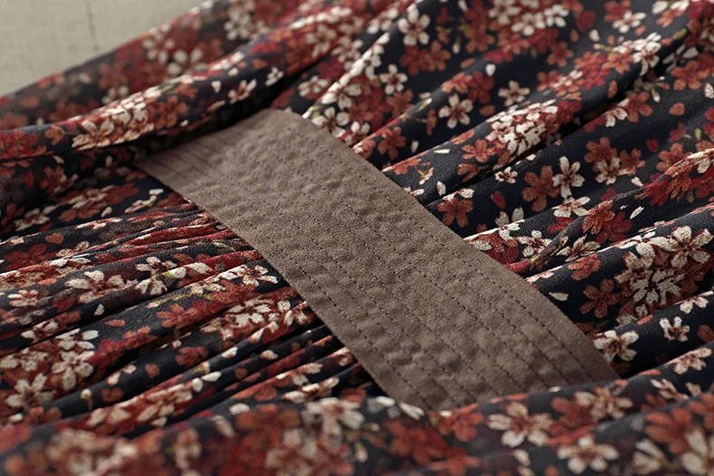 12888755829_707347290