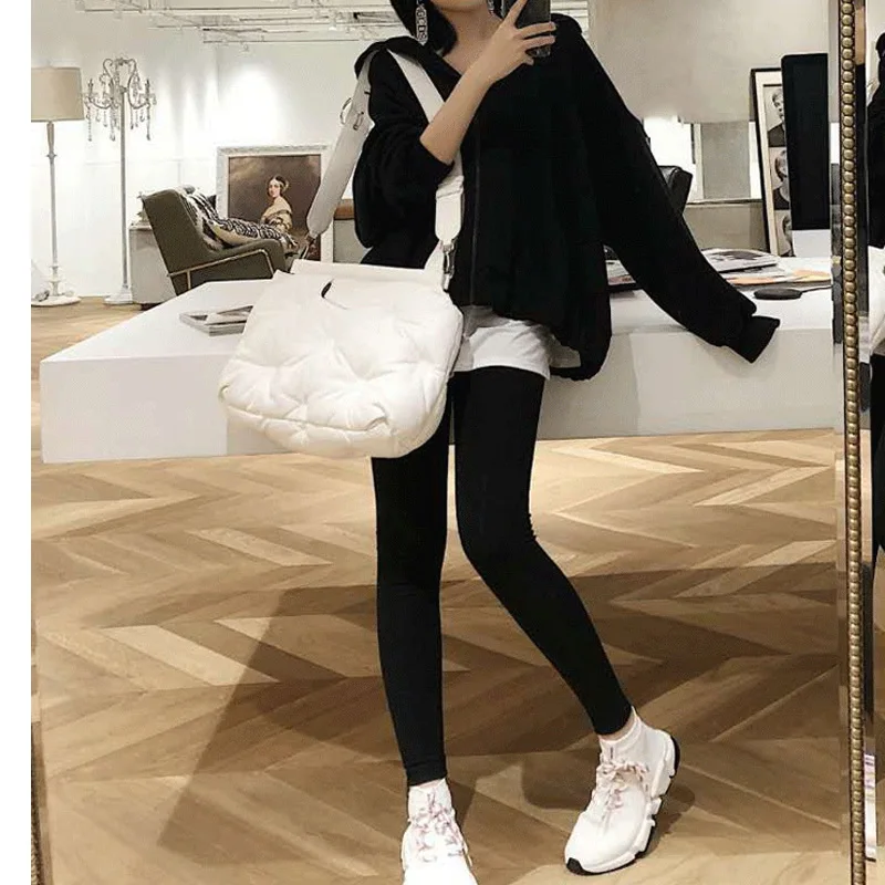 Winter high-quality Women Tote Bag Space Cotton Handbags Lady Autumn Casual Crossbody Bag Down Feather Bale Top-handle Bag Femme