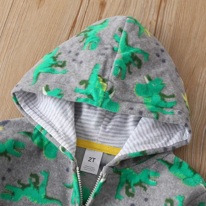 12527779955_1781758462