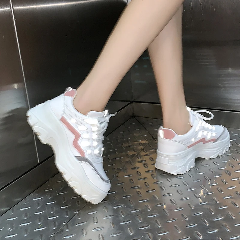 

Chunky Sneakers 2020 Spring/Autumn Women Shoes Breathable PU Wedge Sneakers Female Zapatos Mujer Reflective Tenis Feminino 1A06