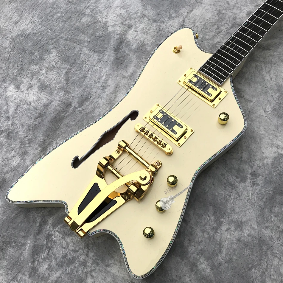 Custom shop Пользовательские электрогитары, цвет оболочки перламутровая привязка, молочно-белый, f-отверстие, система vibrato большой джойстик, Золотое оборудование