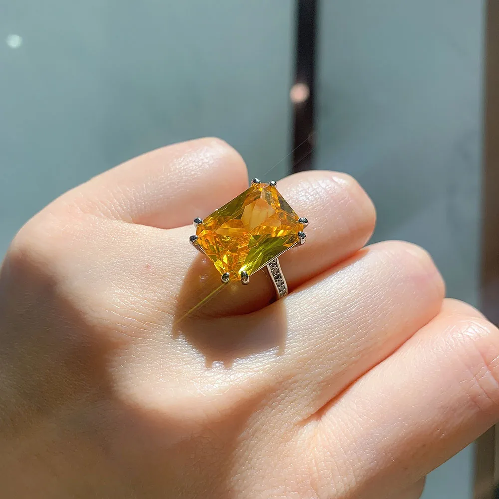 Charms Big Gemstone Women's Ring 12*16 Paraiba Tourmaline Topaz Party Wedding Bands Jewelry Female Anniversary Gift Accessories