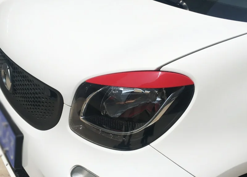 Carbon Fiber Printed Car Headlight Sticker Eyebrow Eyelids Moulding Trim Cover for Smart fortwo forfour