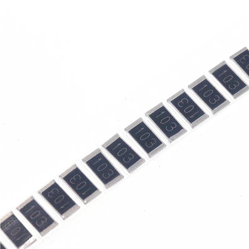 100 шт. 2512 SMD 1% 1 Вт 0R ~ 10 м резистор проволочного чипа 0 10R 100R 220R 330R 470R 1K 4 7 K 47 (Европа) 100K