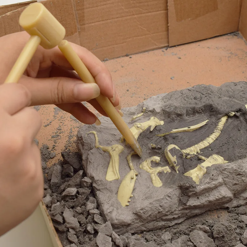 

Digging Jurassic Dinosaur Fossil Model excavation kits Education archeology Exquisite Set Action Children Figure Toys For Kids