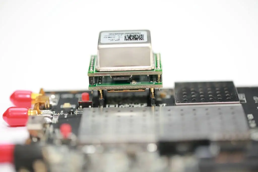 Board Mounted Gpsdo (tcxo) For Usrp B200/b210 Support Gps