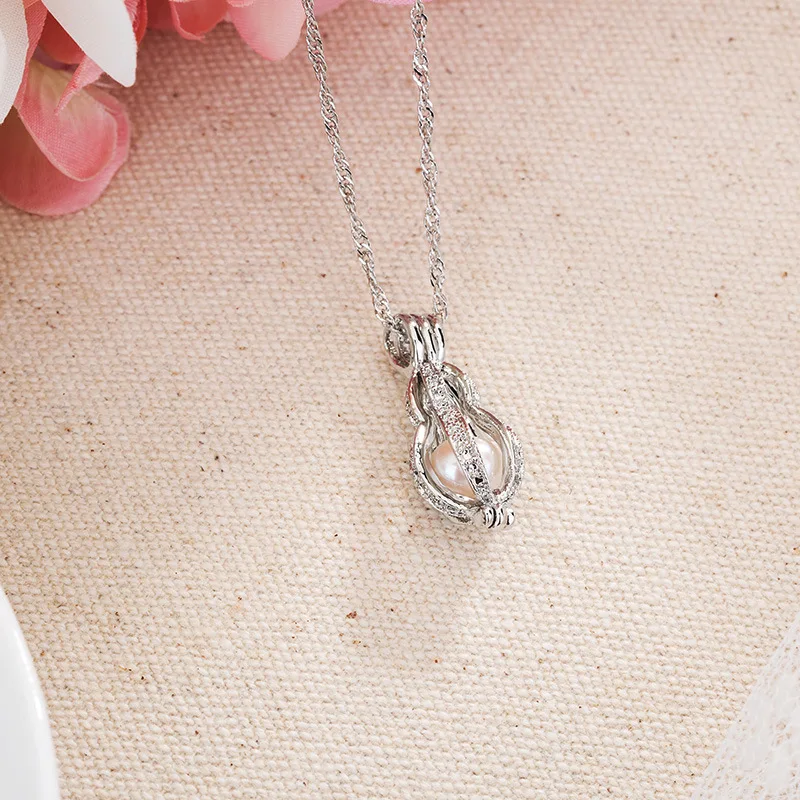 4338989791_1849977708